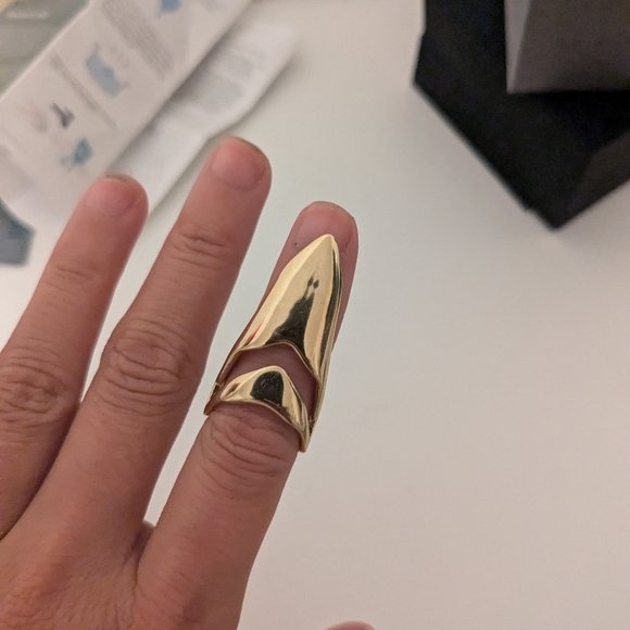 Vitaly Retract ring - Picture 1 of 2